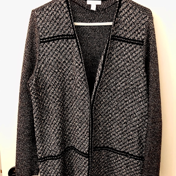 Sweaters - Picture 1 of 2